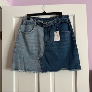 Cider Two atone Denim Skirt with Belt
